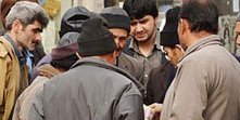 فروش مواد غذایی و استفاده از امکانات حمل و نقل برای پناهجویان افغانستانی در استان فارس ممنوع شد