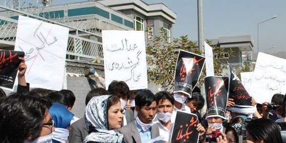 خودکشی شکیلا دروغی بیش نیست؛ متهم اصلی قتل سید واحد بهشتی باید بازداشت شود!