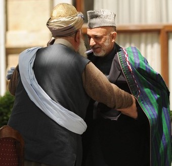 افغانستان، اداره ضعیف ،ائتلافی وناکام کرزی