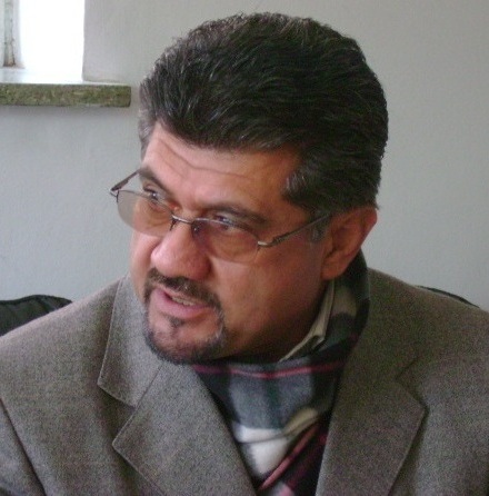 سوء قصد به جان رزاق مامون با تیزاب